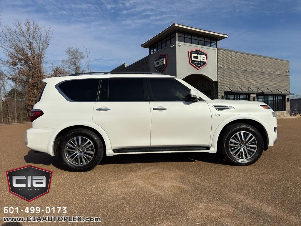 Nissan Armada 4x2 SL 2022