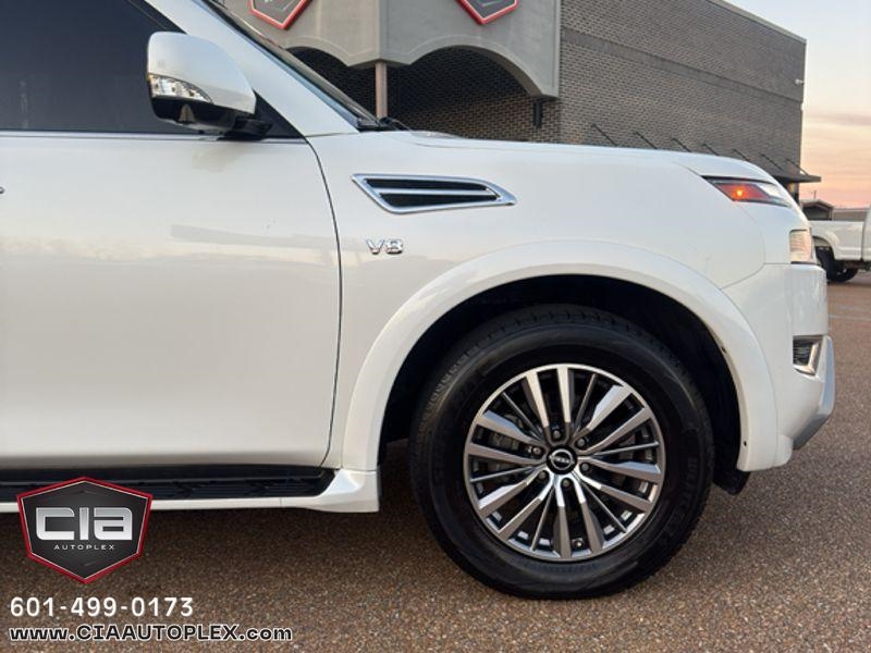 Nissan Armada 4x2 SL 2022