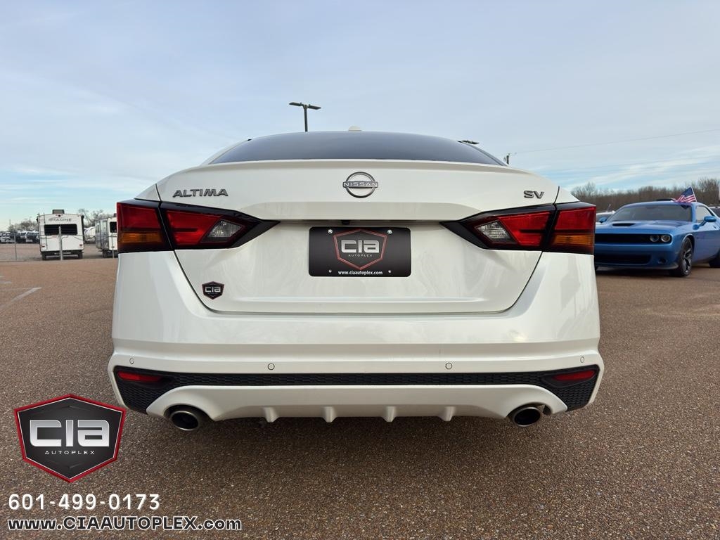 Nissan Altima 2.5 SV Sedan 2024