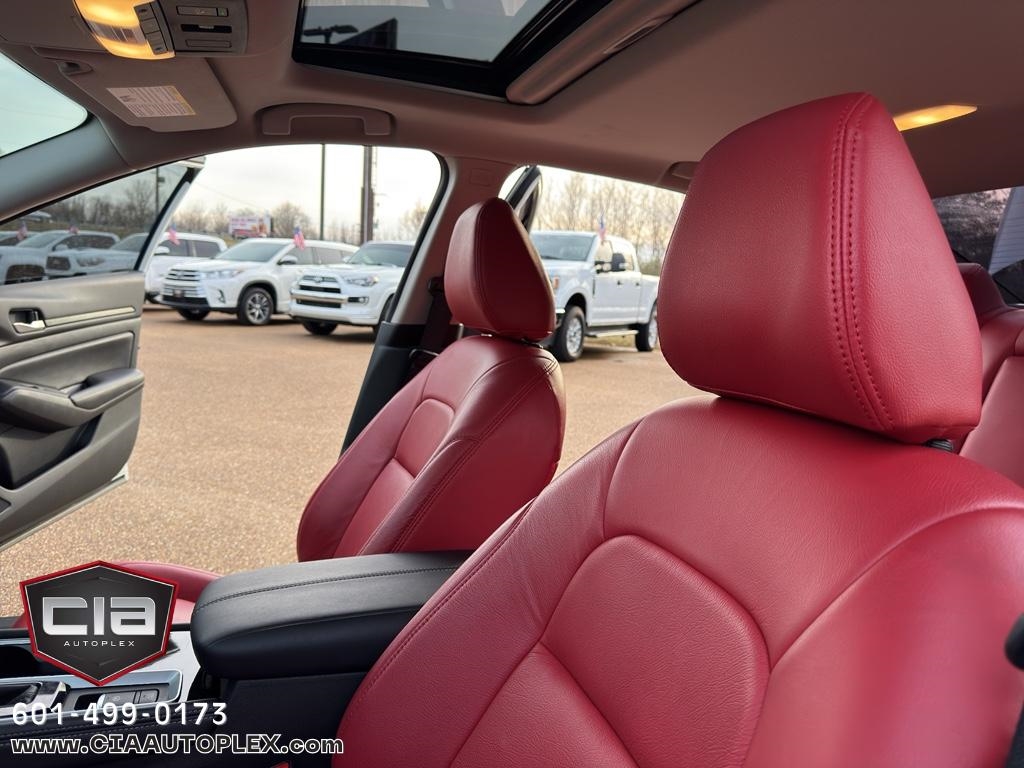 Nissan Altima 2.5 SV Sedan 2024