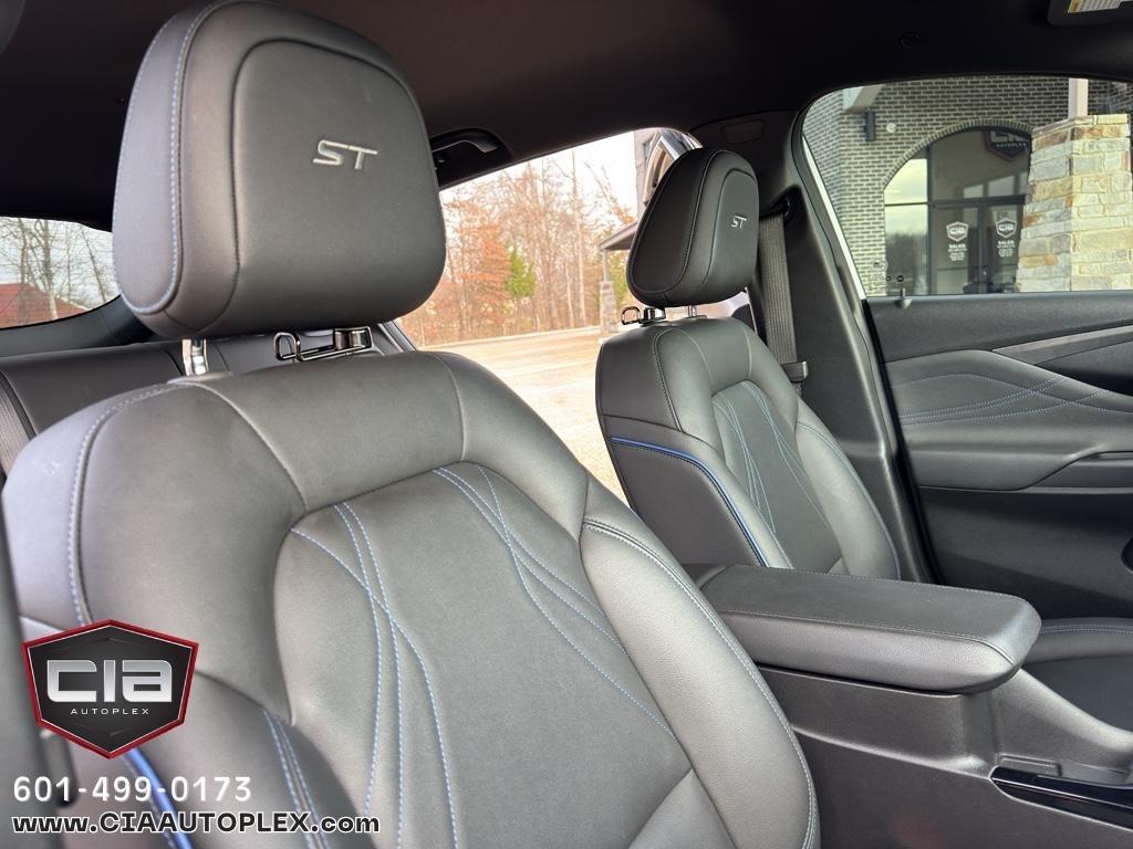 Buick Envista FWD 4dr Sport Touring 2024