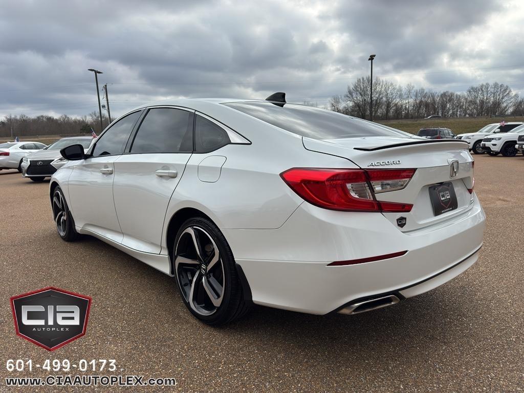 Honda Accord Sedan Sport SE 1.5T CVT 2021