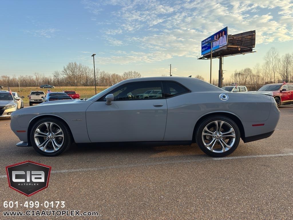Dodge Challenger R/T RWD 2021