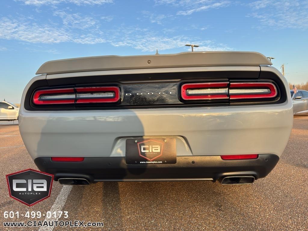 Dodge Challenger R/T RWD 2021