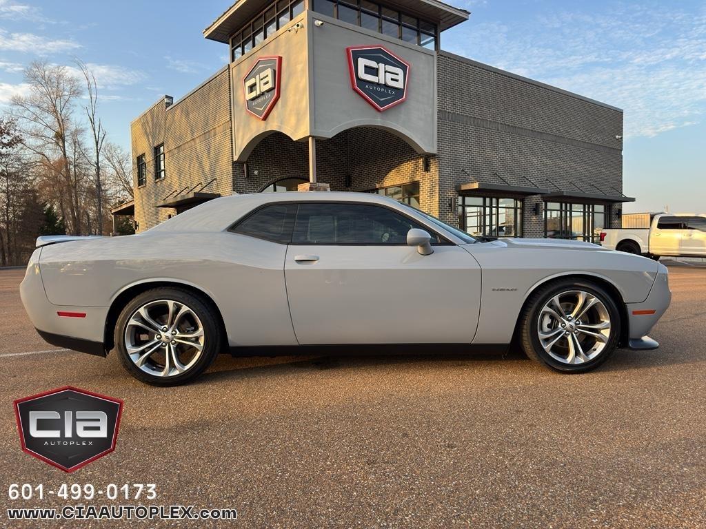 Dodge Challenger R/T RWD 2021