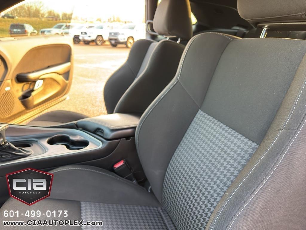 Dodge Challenger R/T RWD 2021