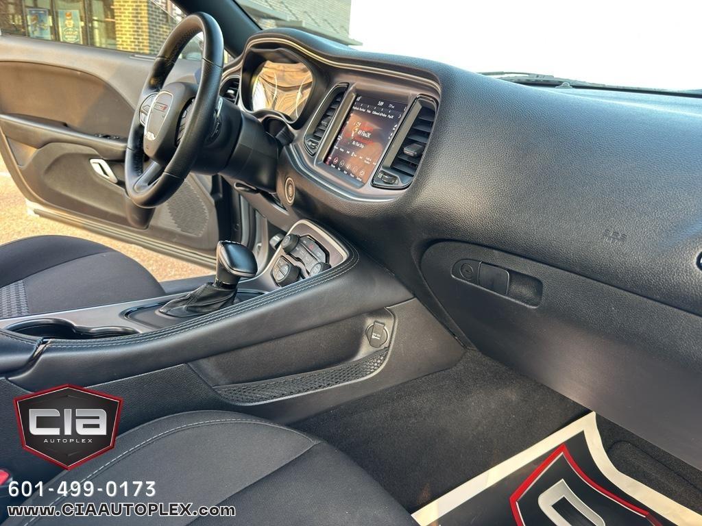 Dodge Challenger R/T RWD 2021