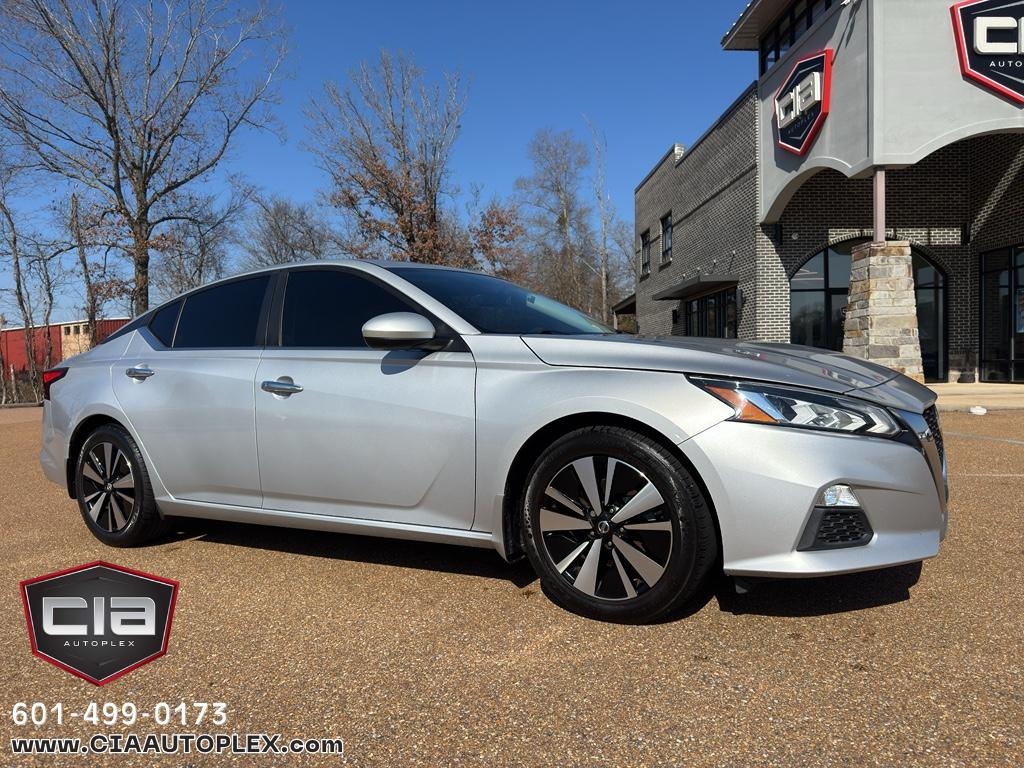2021 Nissan Altima SV