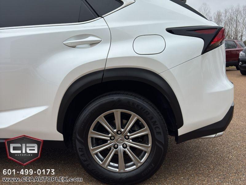 Lexus NX NX Turbo FWD 2017