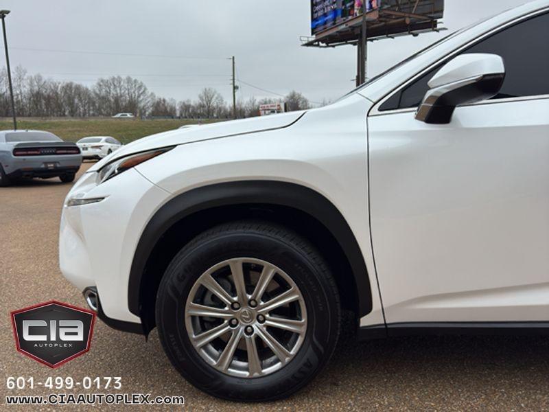 Lexus NX NX Turbo FWD 2017