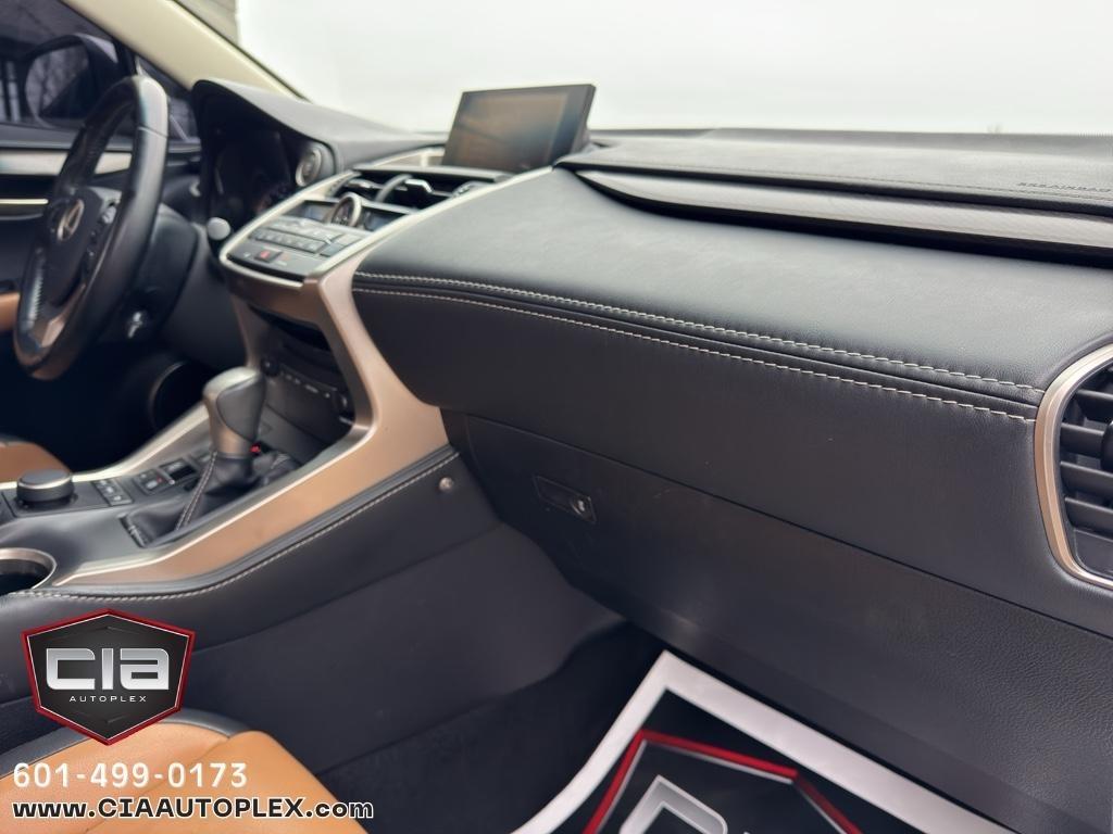 Lexus NX NX Turbo FWD 2017