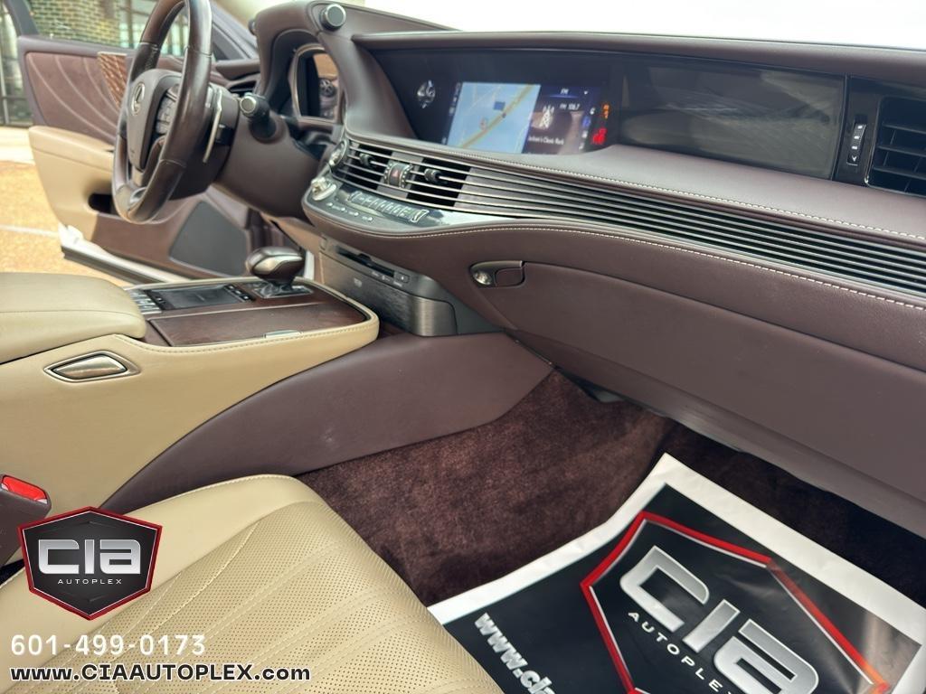 Lexus LS LS 500 RWD 2020