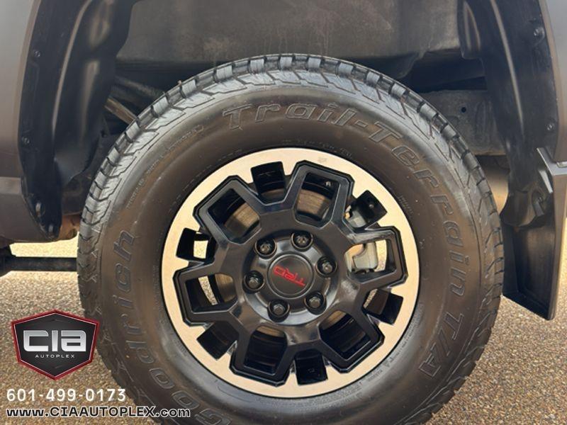 Toyota Tacoma 4WD TRD Sport Double Cab 5' Bed MT (Natl) 2024