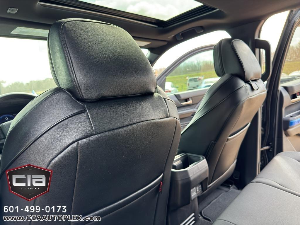 Toyota Tacoma 4WD TRD Sport Double Cab 5' Bed MT (Natl) 2024