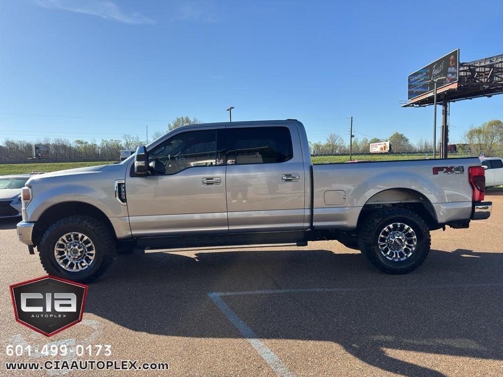 Ford Super Duty F-350 SRW XLT 4WD SuperCab 6.75' Box 2022