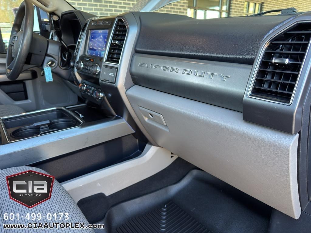 Ford Super Duty F-350 SRW XLT 4WD SuperCab 6.75' Box 2022