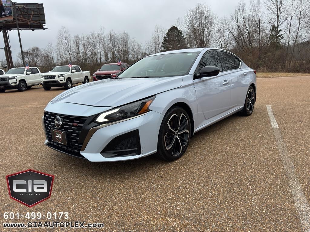 Nissan Altima 2.5 SR Sedan 2023