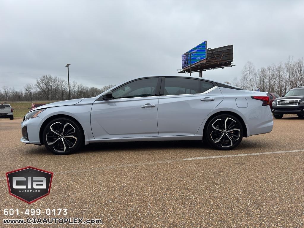 Nissan Altima 2.5 SR Sedan 2023