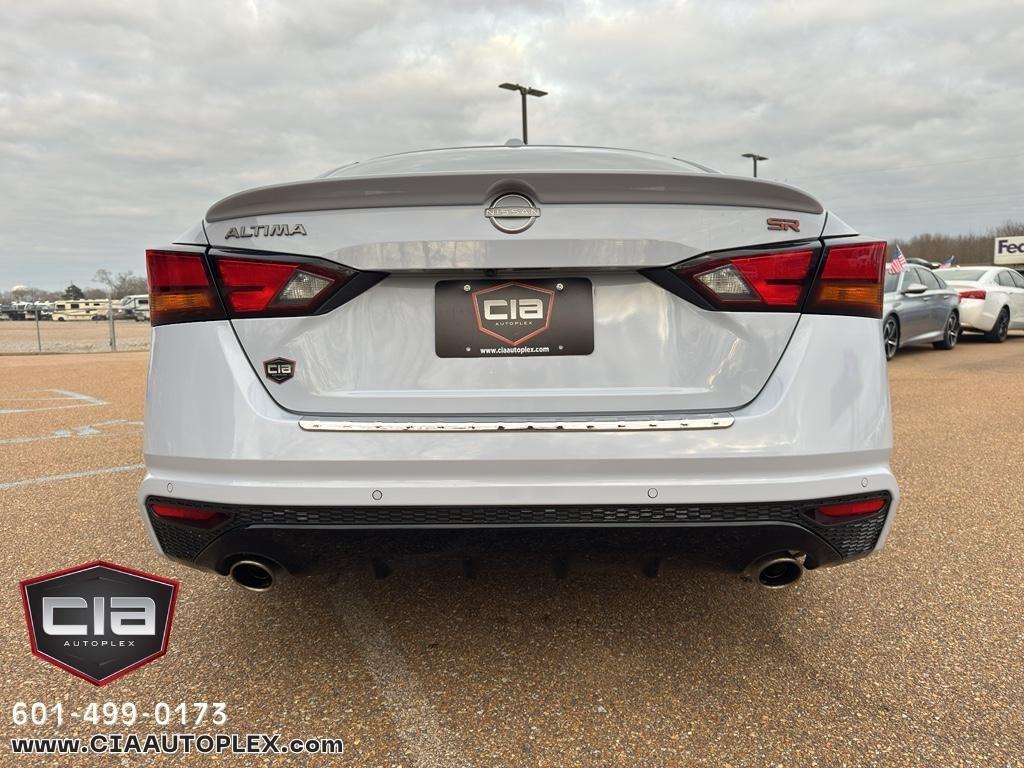 Nissan Altima 2.5 SR Sedan 2023
