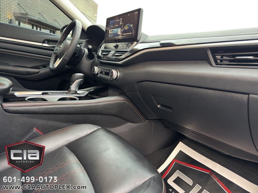 Nissan Altima 2.5 SR Sedan 2023