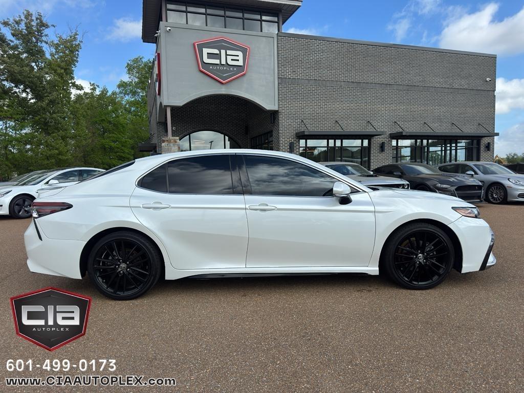 Toyota Camry XSE Auto (Natl) 2021