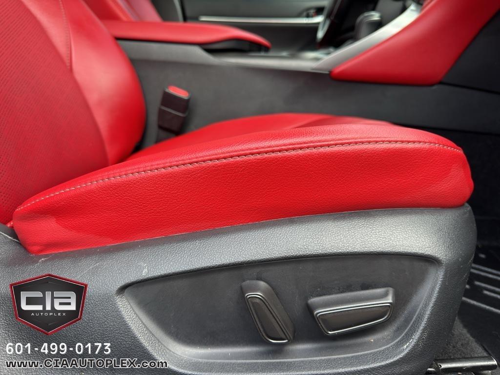 Toyota Camry XSE Auto (Natl) 2021