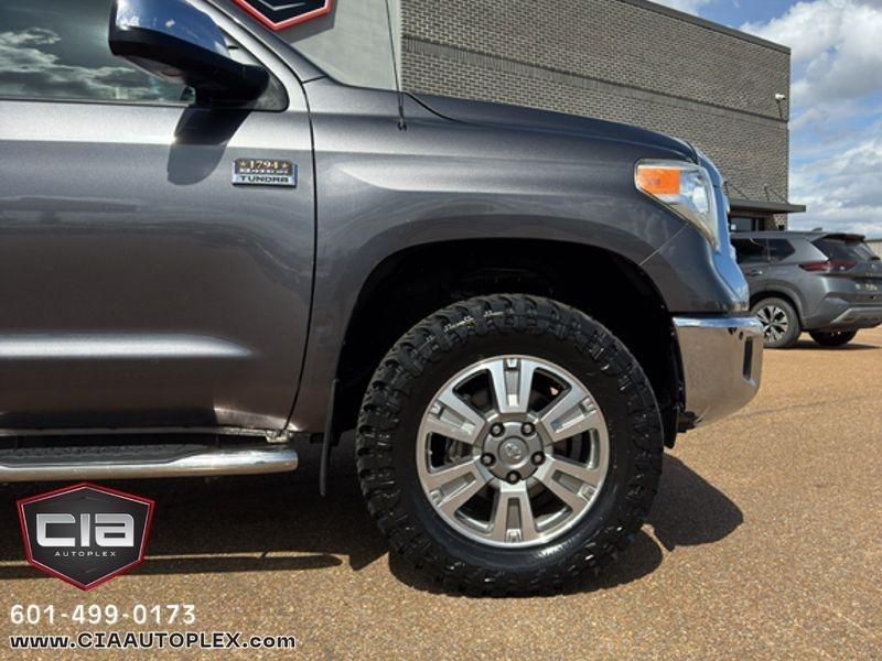 Toyota Tundra 4WD 1794 Edition CrewMax 6.5' Bed 3.5L (Natl) 2017