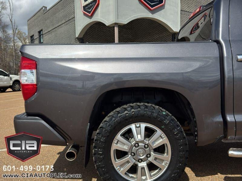 Toyota Tundra 4WD 1794 Edition CrewMax 6.5' Bed 3.5L (Natl) 2017