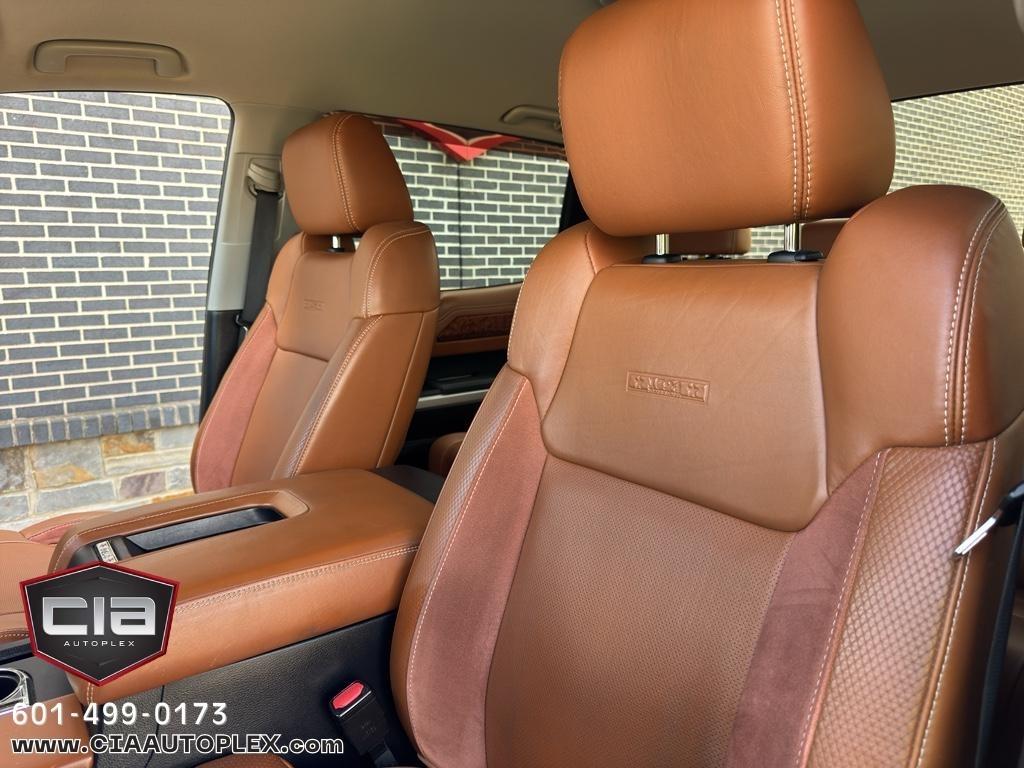 Toyota Tundra 4WD 1794 Edition CrewMax 6.5' Bed 3.5L (Natl) 2017