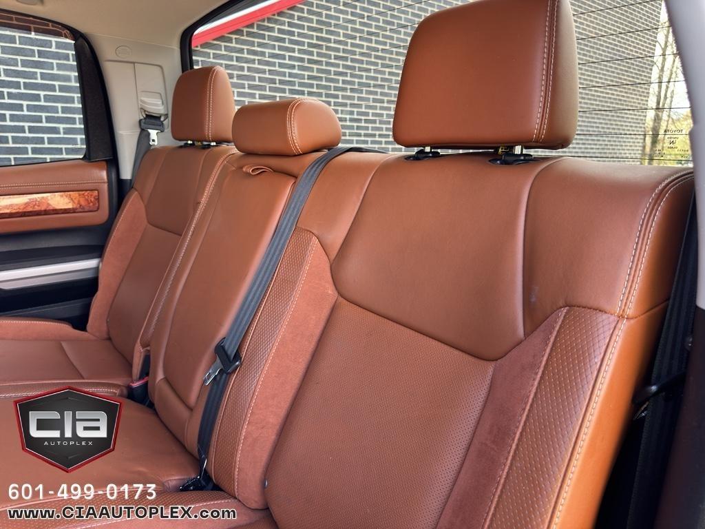 Toyota Tundra 4WD 1794 Edition CrewMax 6.5' Bed 3.5L (Natl) 2017