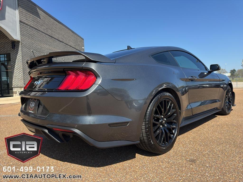 Ford Mustang GT Fastback 2020