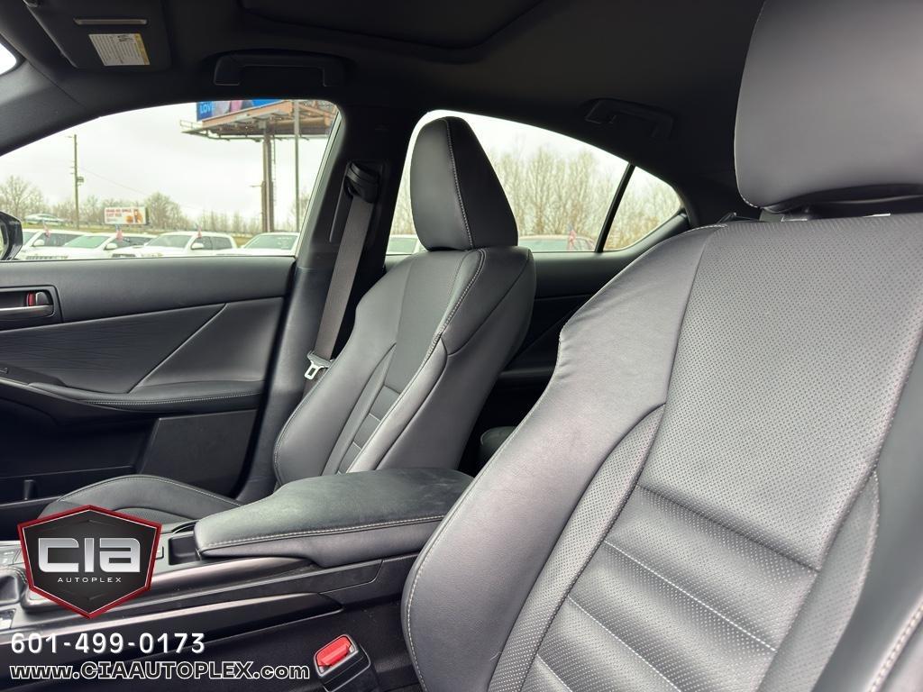 Lexus IS IS 350 F Sport RWD 2022