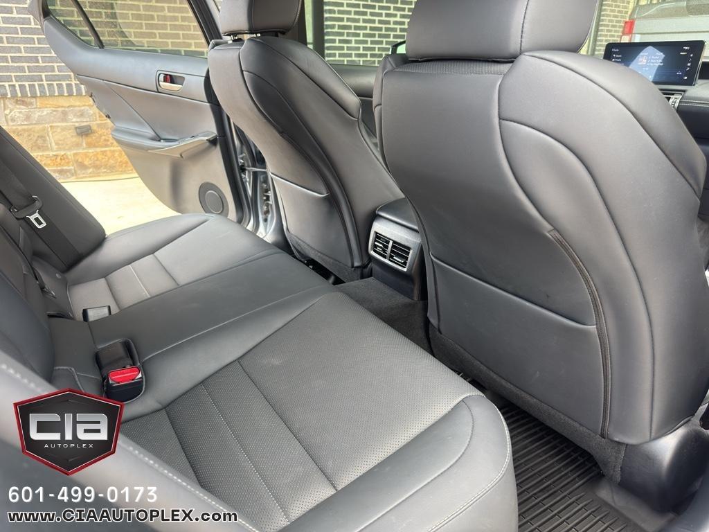 Lexus IS IS 350 F Sport RWD 2022