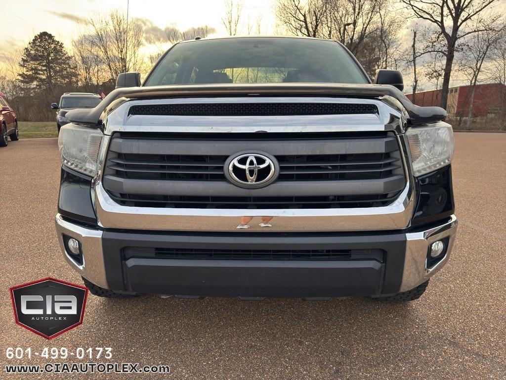 Toyota Tundra 4WD Truck CrewMax 5.7L FFV V8 6-Spd AT SR5 (Natl) 2014