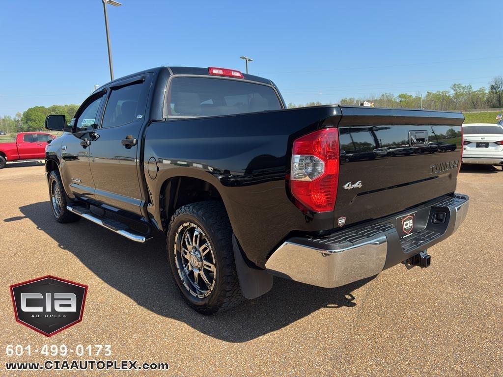 Toyota Tundra 4WD Truck CrewMax 5.7L FFV V8 6-Spd AT SR5 (Natl) 2014