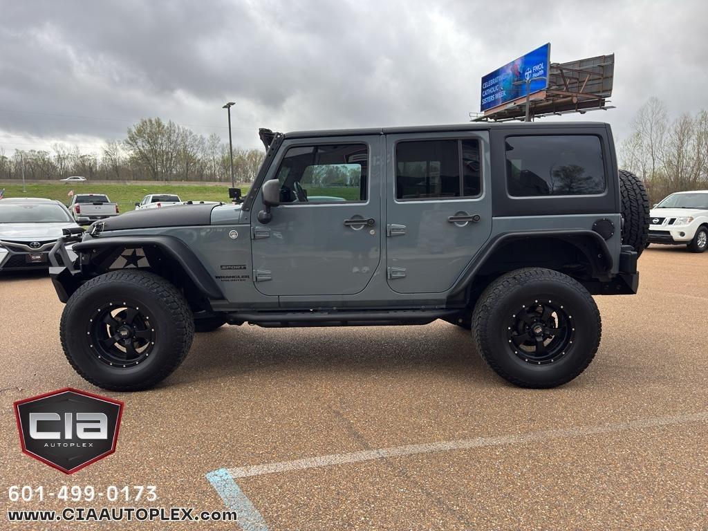 Jeep Wrangler Unlimited 4WD 4dr Sport 2015