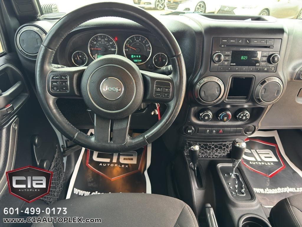 Jeep Wrangler Unlimited 4WD 4dr Sport 2015