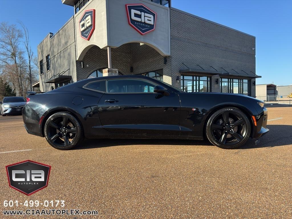 2017 Chevrolet Camaro 2dr Cpe 2SS