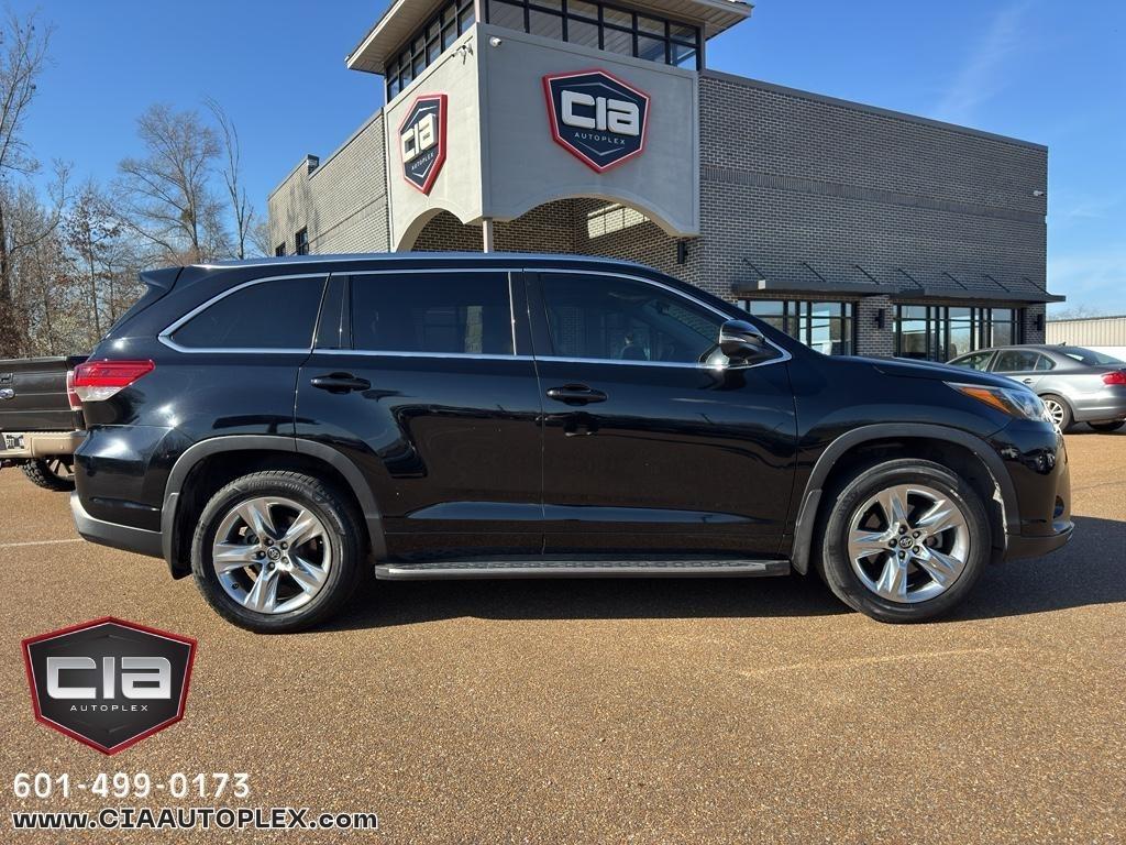 Toyota Highlander Limited V6 FWD (Natl) 2018