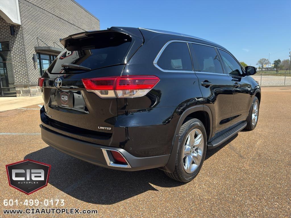 Toyota Highlander Limited V6 FWD (Natl) 2018