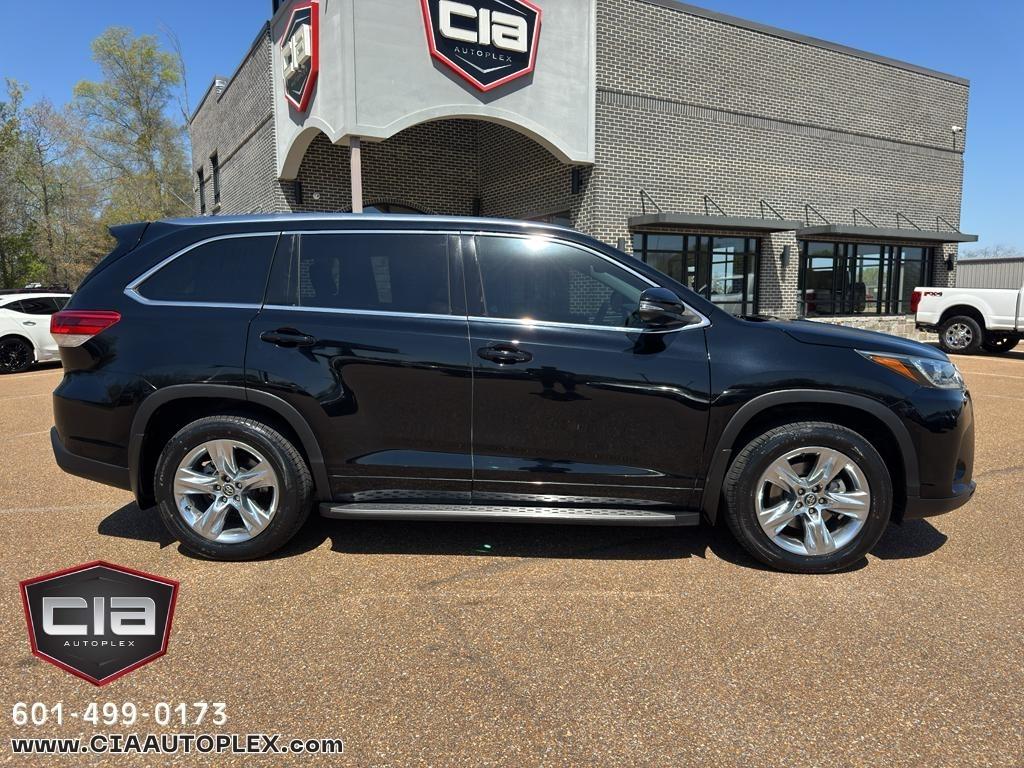 Toyota Highlander Limited V6 FWD (Natl) 2018