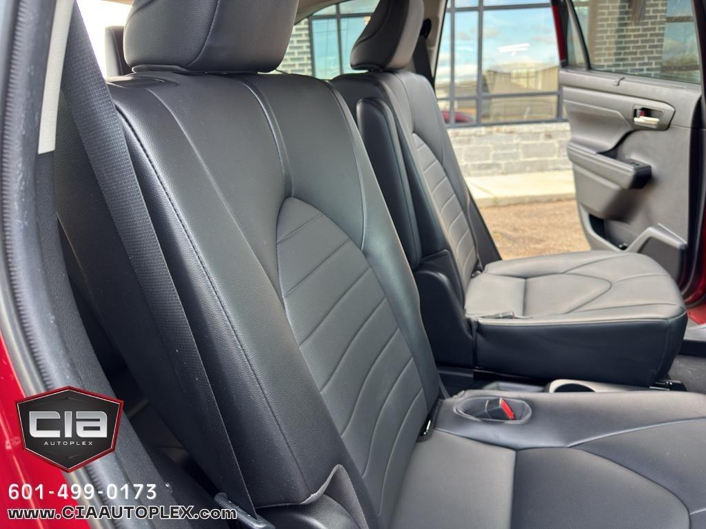 Toyota Highlander XLE FWD (Natl) 2021