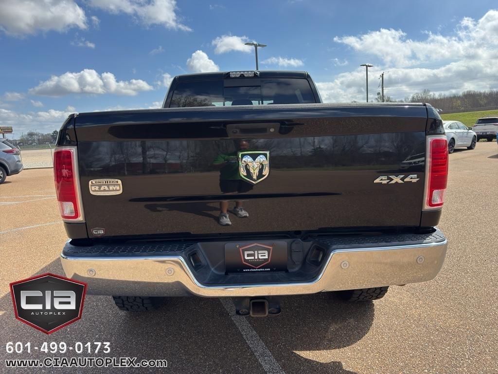 RAM 2500 4WD Mega Cab 160.5" Longhorn 2016
