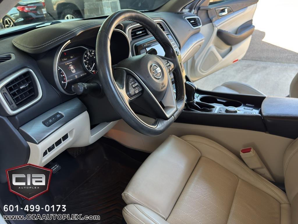 Nissan Maxima SV 3.5L 2018