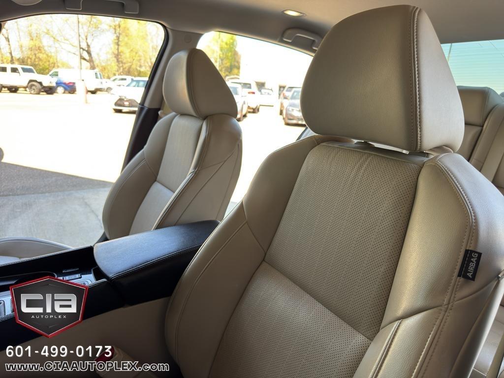 Nissan Maxima SV 3.5L 2018