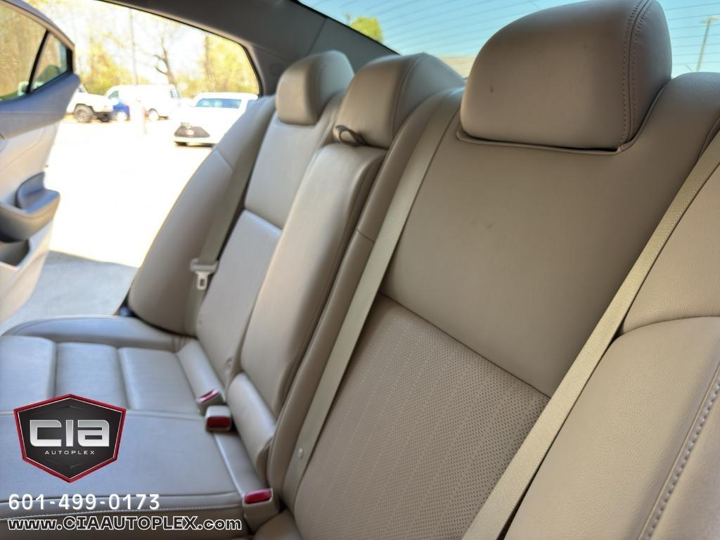 Nissan Maxima SV 3.5L 2018