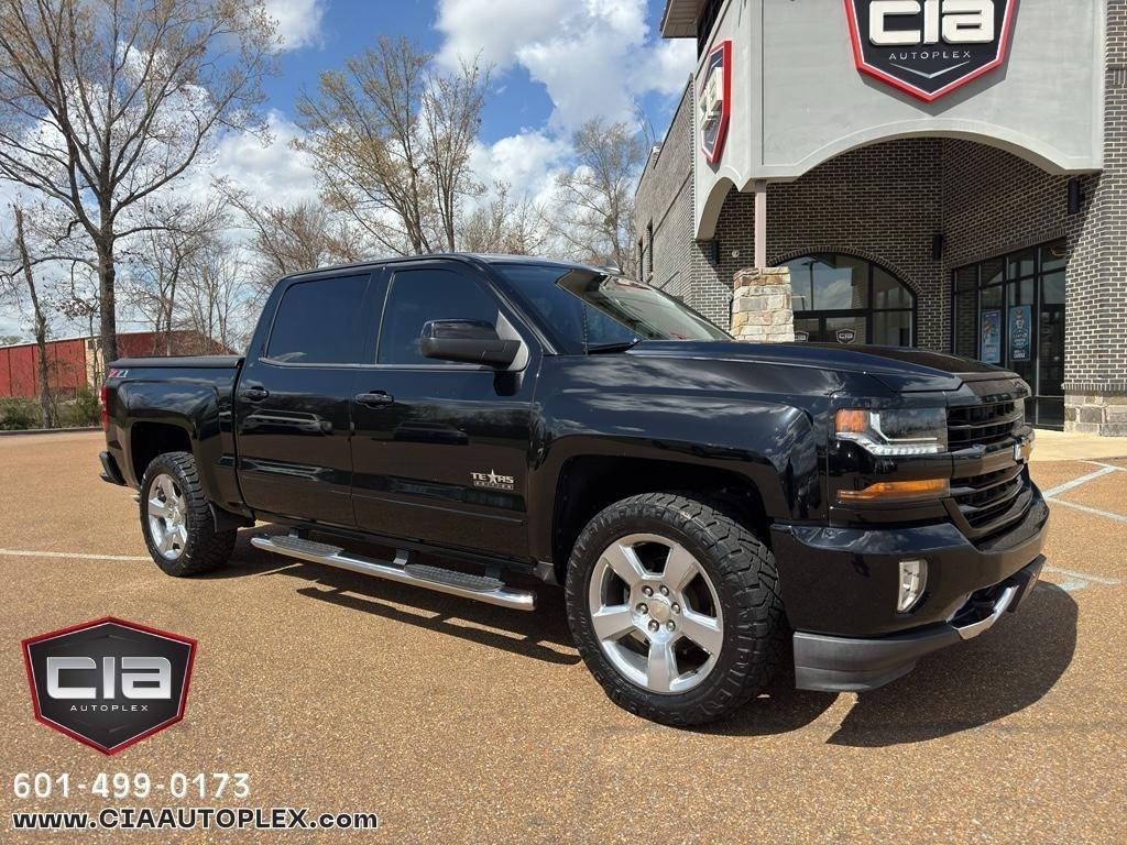 2018 Chevrolet Silverado 1500 4WD Crew Cab 143.5" LT w/2LT