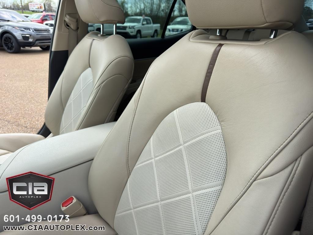 Toyota Camry XLE 2018