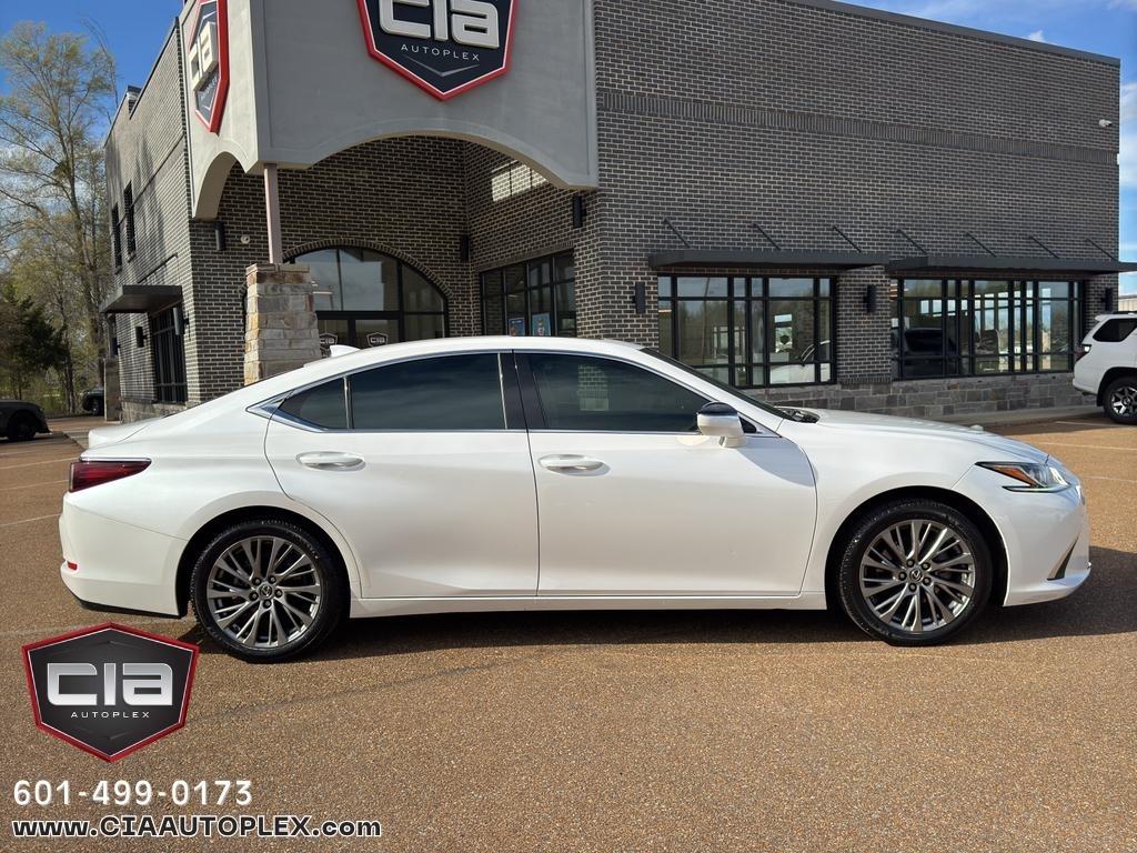 Lexus ES ES 350 FWD 2020