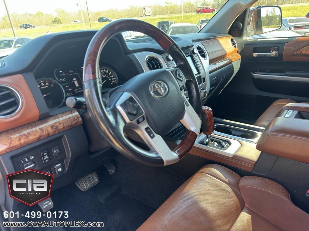 Toyota Tundra 4WD  2019